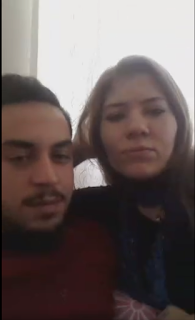 Evde Bakire Sevgilisinin Önce Memeleriyle Biraz Oynayıp