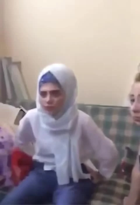 2 Türk Kızını Domaltıp Köyüne Selam Yolladı